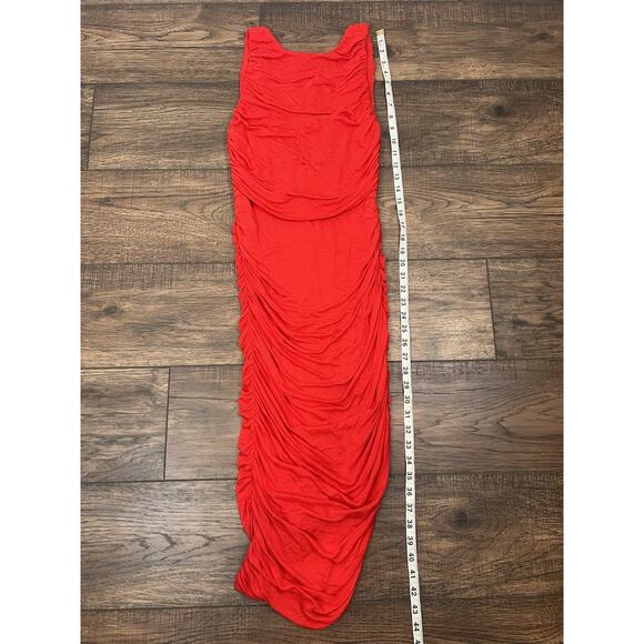 Alice + Olivia Ruched Bodycon Midi Dress Sleeveless Open Low Back Red Sz 4 - Picture 7 of 7